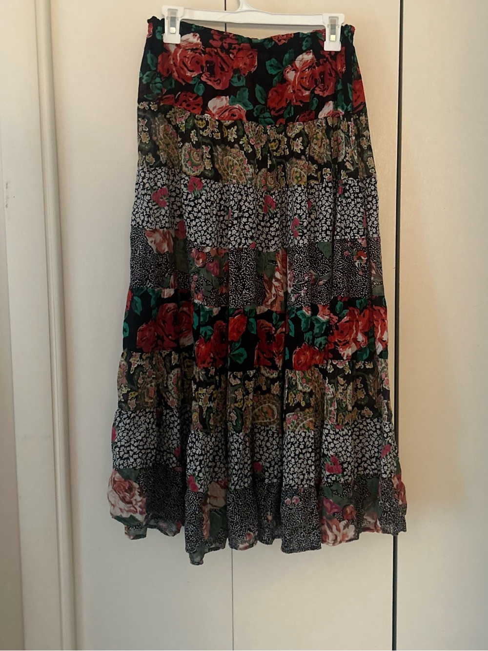 Fashion passport Vintage tiered Cotton Floral elastic-waist maxi skirt M